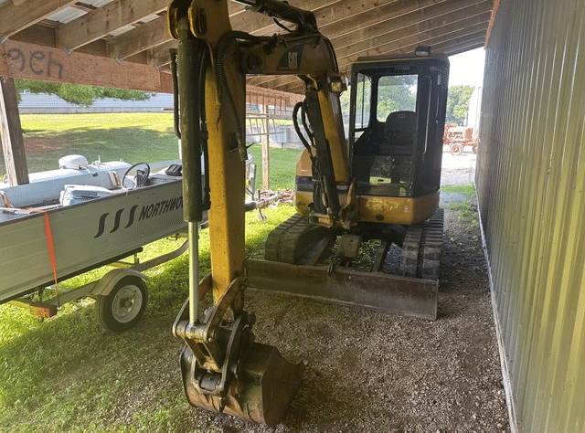 Image of Caterpillar 304CR equipment image 2