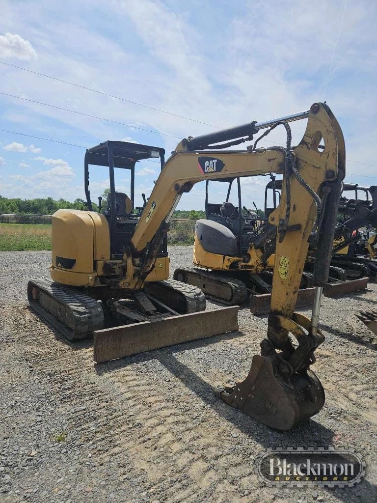 Caterpillar 304E Equipment Image0