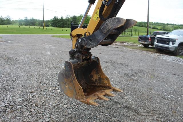 Image of Caterpillar 304E2 CR equipment image 2