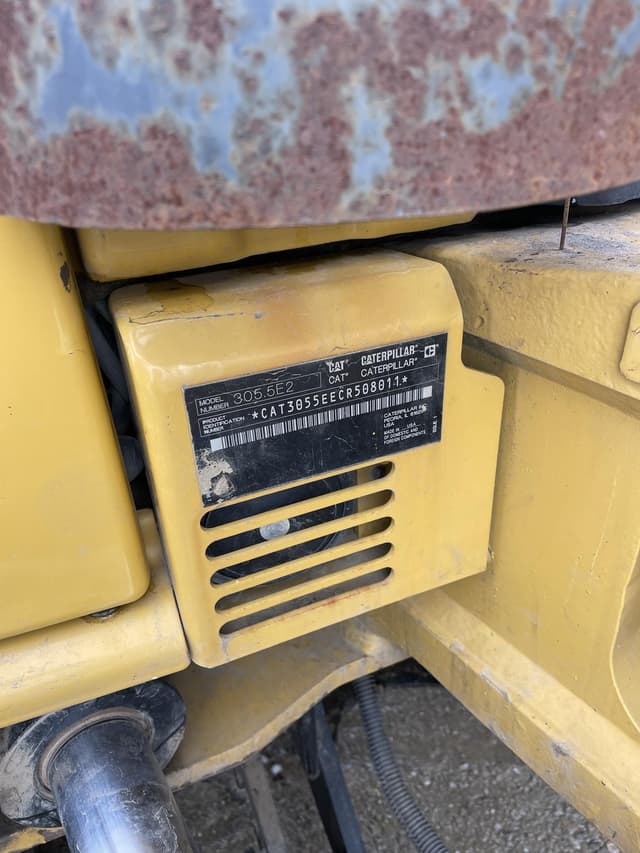 Image of Caterpillar 305.5E2 equipment image 3