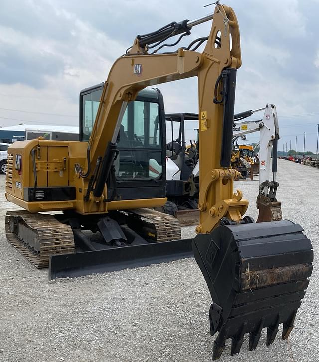 Image of Caterpillar 305.5E2 equipment image 4