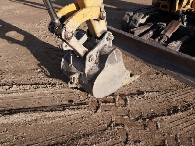 Image of Caterpillar 305C CR equipment image 2