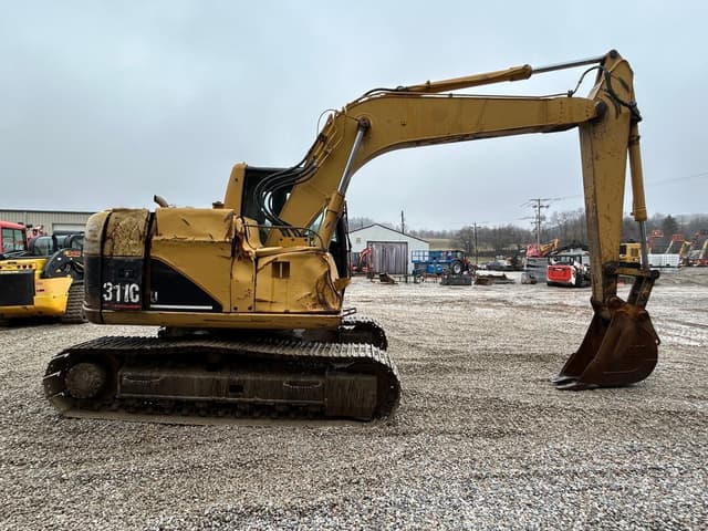 Image of Caterpillar 311C equipment image 4