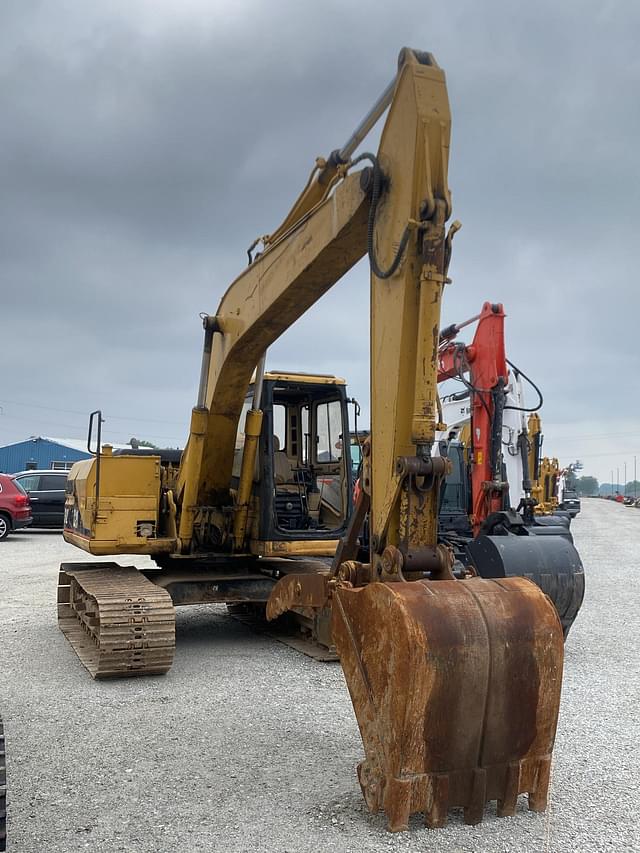 Image of Caterpillar 312 equipment image 4