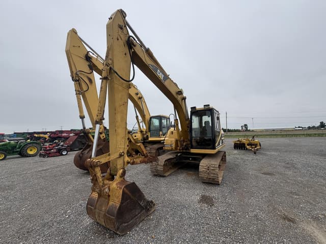 Image of Caterpillar 312B equipment image 3