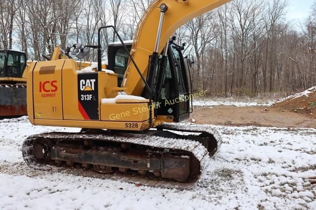Image of Caterpillar 313F equipment image 3