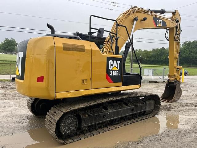 Image of Caterpillar 318EL equipment image 4