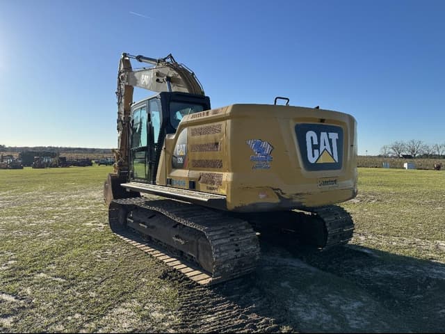 Image of Caterpillar 320 equipment image 1