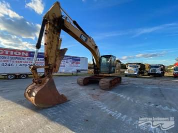 Main image Caterpillar 320