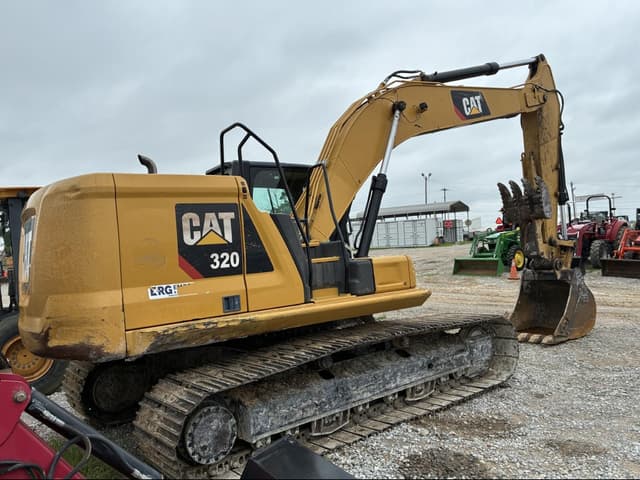 Image of Caterpillar 320 equipment image 2