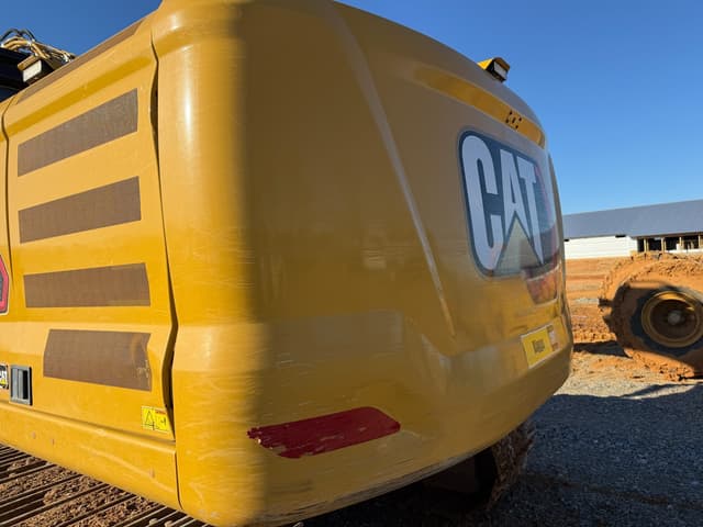 Image of Caterpillar 320 equipment image 4