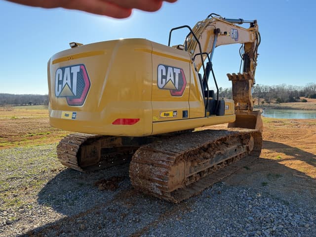 Image of Caterpillar 320 equipment image 2