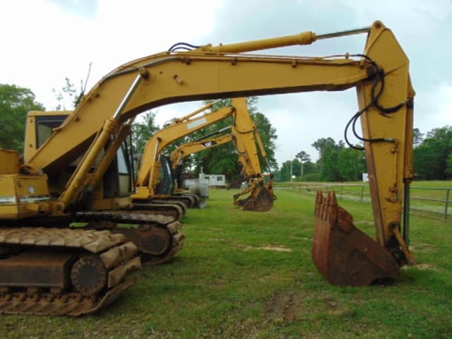 Image of Caterpillar 320L equipment image 3