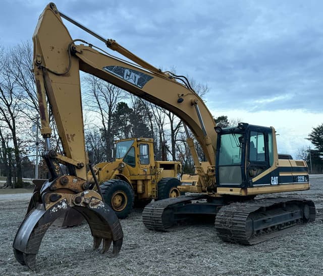 Image of Caterpillar 322BL equipment image 1