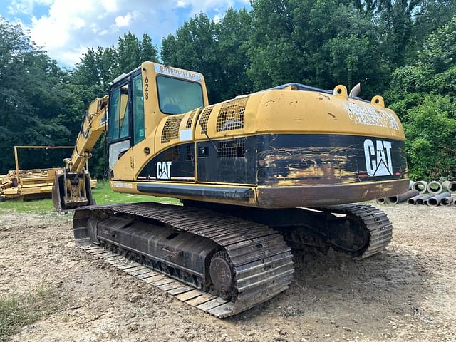 Image of Caterpillar 322C equipment image 3
