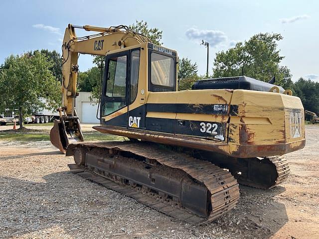 Image of Caterpillar 322L equipment image 4