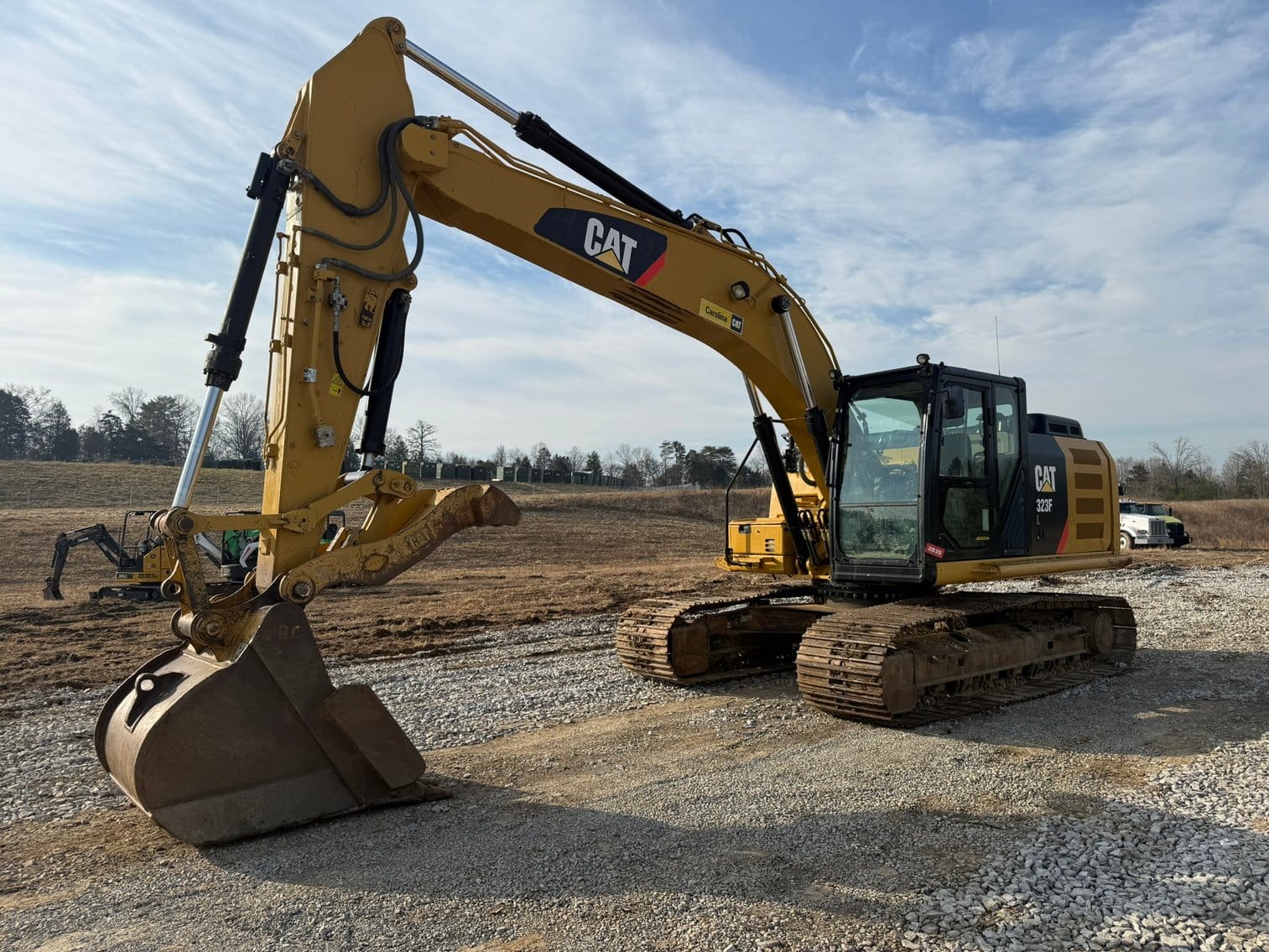 Caterpillar 323FL Equipment Image0