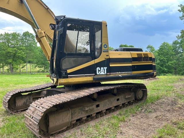 Image of Caterpillar 325B equipment image 3