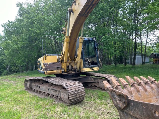 Image of Caterpillar 325B equipment image 1