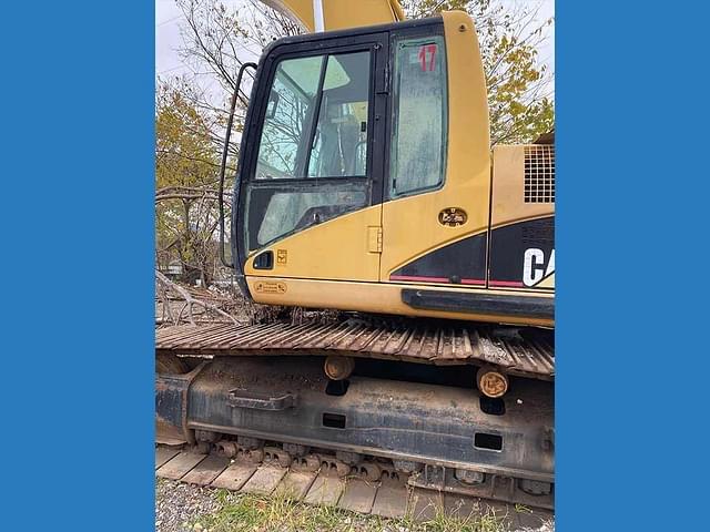 Image of Caterpillar 325C equipment image 4