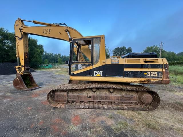 Image of Caterpillar 325L equipment image 4