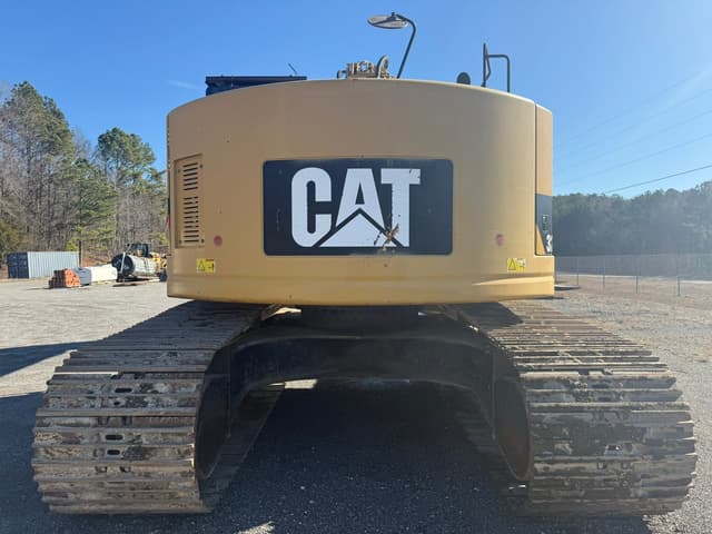 Image of Caterpillar 328D equipment image 3