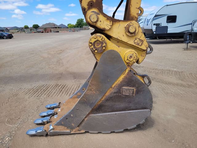 Image of Caterpillar 336FL equipment image 2
