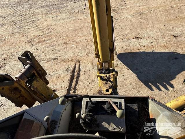 Image of Caterpillar 416B equipment image 3