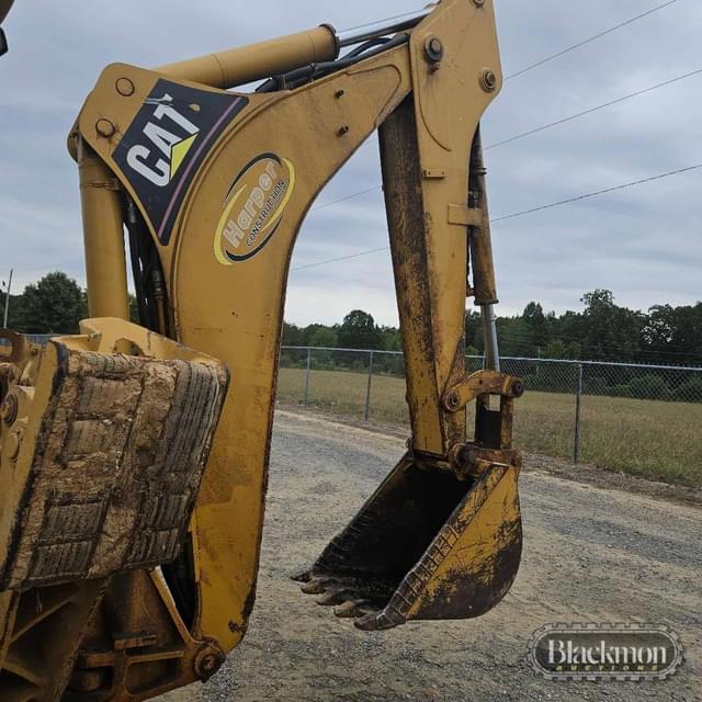 Image of Caterpillar 416C equipment image 4