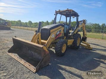 Main image Caterpillar 420E
