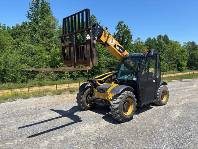 Image of Caterpillar TH255C equipment image 1