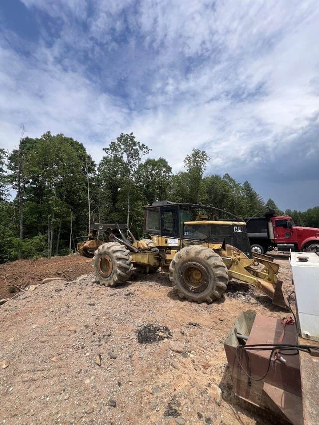 Image of Caterpillar 535B equipment image 4