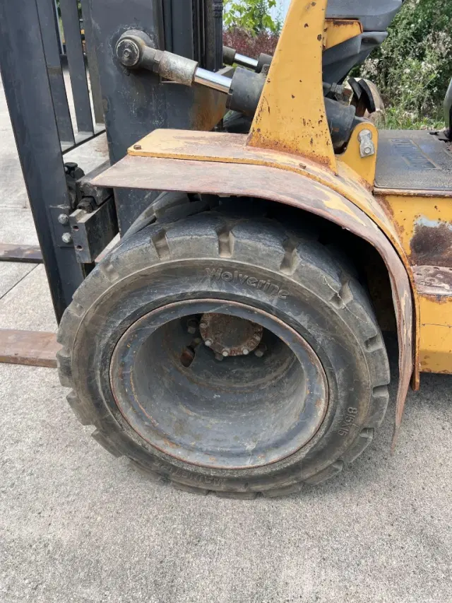 Image of Caterpillar 60 equipment image 2