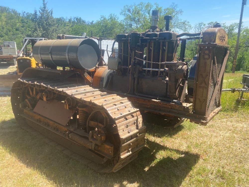 Main image Caterpillar Sixty