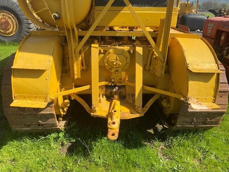 Main image Caterpillar Sixty 8