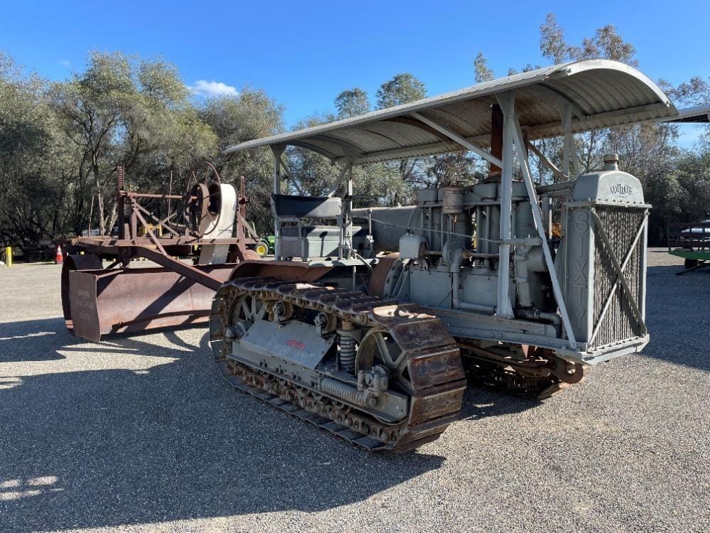 Main image Caterpillar Sixty