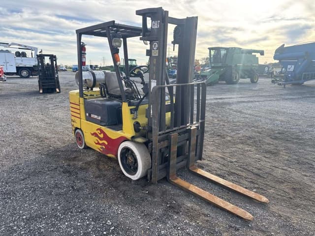 Image of Caterpillar 60 equipment image 4