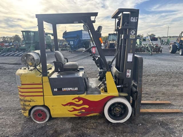 Image of Caterpillar 60 equipment image 3