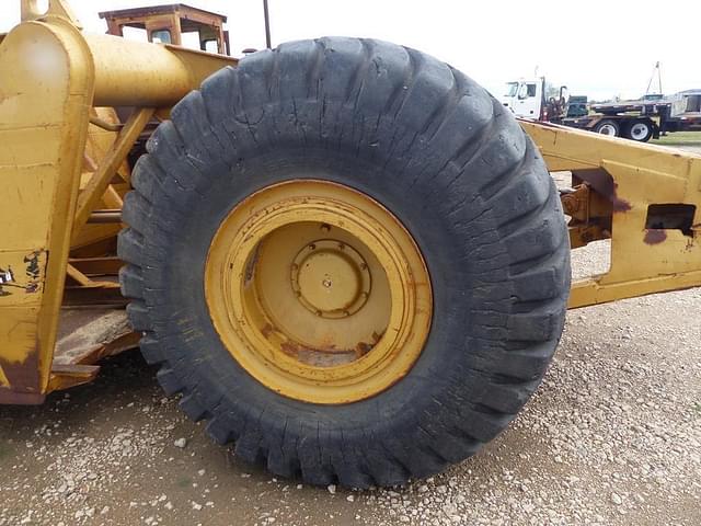 Image of Caterpillar 621B equipment image 2