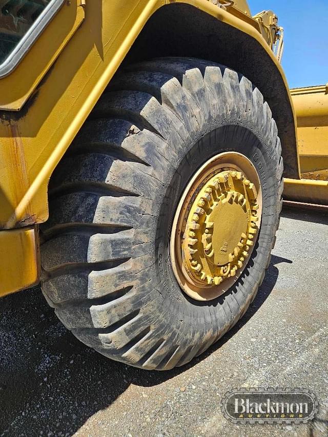 Image of Caterpillar 621B equipment image 3