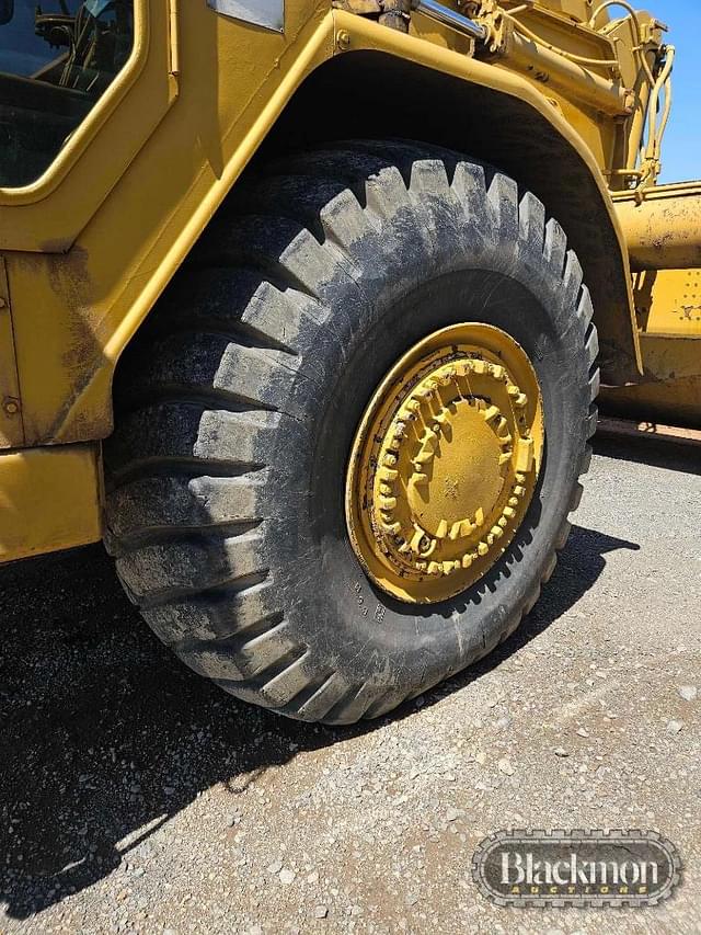 Image of Caterpillar 621B equipment image 3