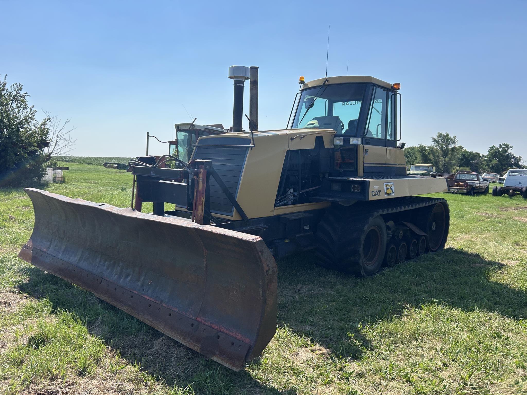 Caterpillar CH65 Equipment Image0