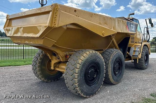 Image of Caterpillar 730 equipment image 4
