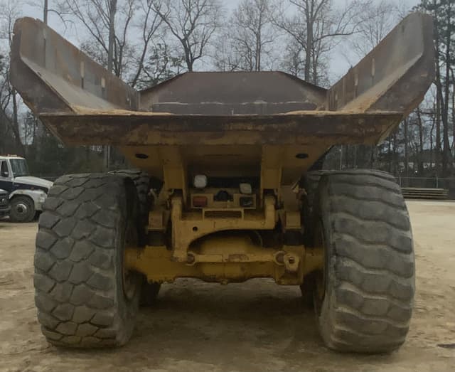 Image of Caterpillar 740 equipment image 4