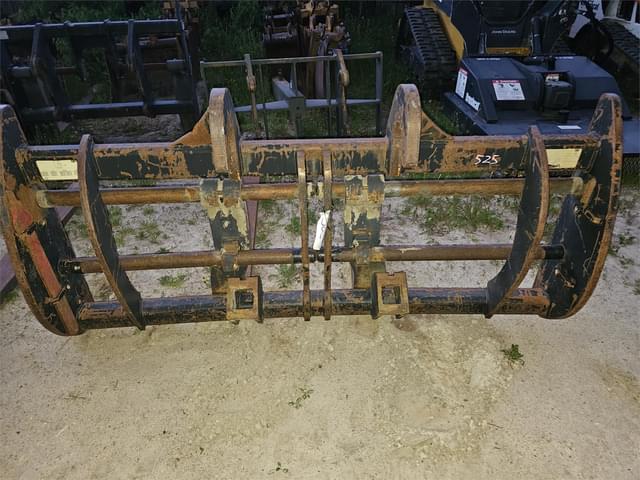 Image of Caterpillar Pallet Forks equipment image 2