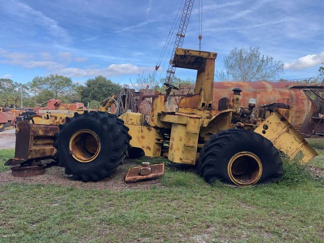 Image of Caterpillar 814 equipment image 1