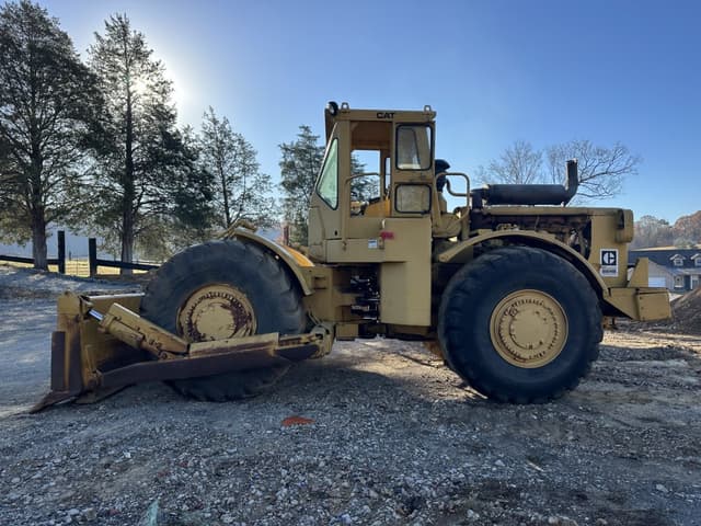 Image of Caterpillar 824B equipment image 1