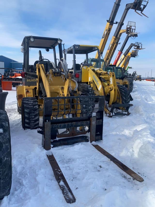 Image of Caterpillar 904B equipment image 4