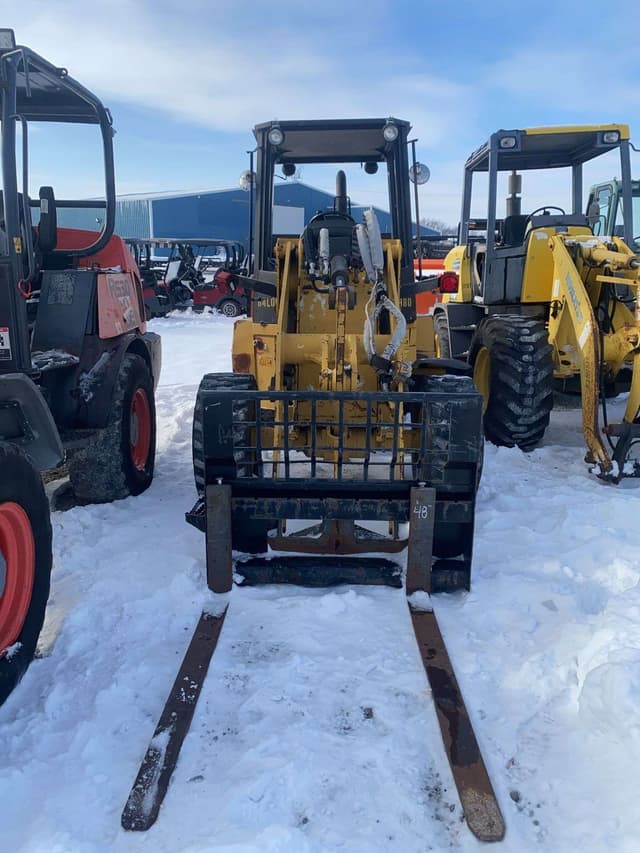 Image of Caterpillar 904B equipment image 3