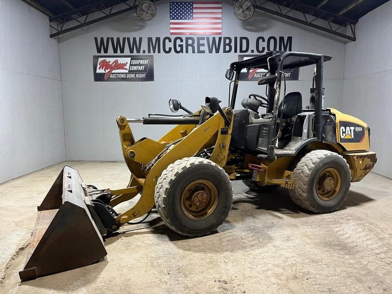 Main image Caterpillar 906H